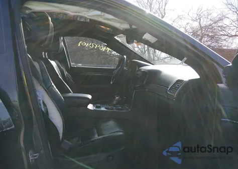 2020 Jeep Grand Cherokee Limited 4X4 from USA, damaged, VIN 1C4RJFBG6LC250573